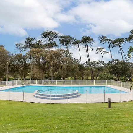 Lägenhet Moderne Avec Piscine Moliets-et-Maa